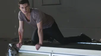 Akula hamlasi / Sunami Uzbek tilida HD 2012 O'zbekcha tarjima kino HD skrinshot 2