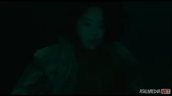 Salmokji: Shivirlayotgan suv 2026 Qo'rqinchli Premyera Uzbek tilida Salmoqchi la'nati O'zbekcha tarjima kino Full HD tas-ix skachat skrinshot 4