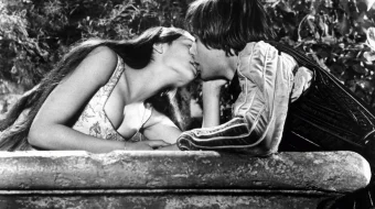 Romeo va Juletta / Romeyo va Julyetta Uzbek tilida 1968 O'zbekcha tarjima kino HD skrinshot 2