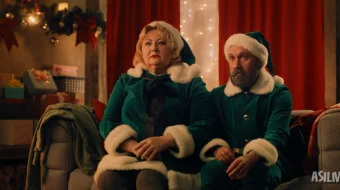 Sirli qorbobo / Yashirin Santa 2022 Uzbek tilida O'zbekcha tarjima kino Full HD tas-ix skachat skrinshot 1