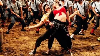 Qalovini topsang Hind kinosi Uzbek tilida 2010 O'zbekcha tarjima kino HD skrinshot 1