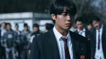 Kuchsiz qahramon / Ojiz qahramon Koreya seriali Barcha qismlar O'zbek tilida 2022 2025 Uzbekcha tarjima skachat skrinshot 4