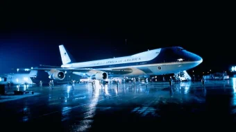 Prezident Samolyoti Uzbek tilida 1997 O'zbekcha tarjima kino HD skrinshot 3