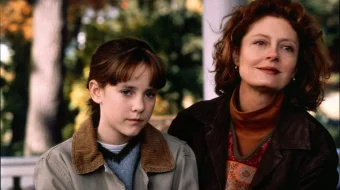 O'gay ona Uzbek tilida 1998 O'zbekcha tarjima film Full HD skachat skrinshot 1