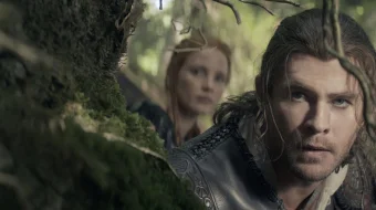 Malika va ovchi 2 Uzbek tilida 2016 O'zbekcha tarjima kino HD skrinshot 1