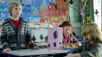 Yangi qorbobo Uzbek tilida 2011 kino HD skrinshot 4