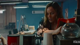 Hibsda / Qamoqqa olingan / Qamoqda / Xibsga olingan 2024 Uzbek tilida O'zbekcha tarjima kino Full HD tas-ix skachat skrinshot 4