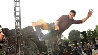 Biznesmen / Qasoskor Hind kino Uzbek tilida 2012 HD O'zbek tarjima tas-ix skachat skrinshot 1