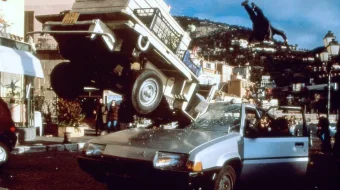 Katta tavakkal / Yuqori Xavf / Maximum Risk Uzbek tilida 1996 O'zbekcha tarjima kino HD skrinshot 4