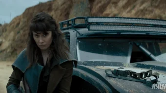 Olov domidagi dunyo / Olov ichidagi olam / Alangadan keyin 2025 Uzbek tilida O'zbekcha tarjima kino Full HD tas-ix skachat skrinshot 1