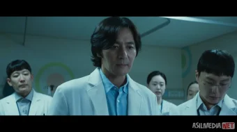 Oddiy oila / Normal oila / Haqiqatdan qochganlar Janubiy Koreya filmi Uzbek tilida 2023 O'zbekcha tarjima kino HD skrinshot 2