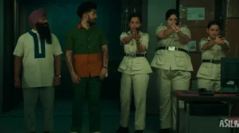 Jaydari josus / Uquvsiz josus Hind kino 2026 Uzbek tilida O'zbekcha tarjima kino Full HD tas-ix skachat skrinshot 4