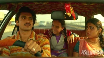 Ko'zyosh bilan tug'ilgan qiz / Qudratli Jaeshbhay Hind kino 2022 Uzbek tilida O'zbekcha tarjima kino Full HD tas-ix skachat skrinshot 1