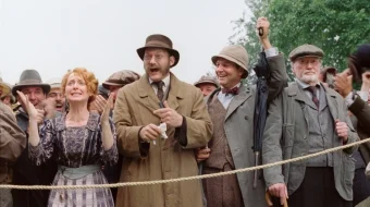 Zafar / Buyuk o'yinchi Uzbek tilida 2005 O'zbekcha tarjima kino HD skrinshot 3