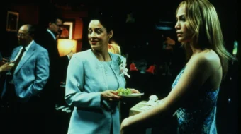 Farishta ko'zi / Farishtaning nigohi Uzbek tilida 2001 kino HD skrinshot 1