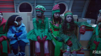 Sovg'a olmagan bolalar / Sho'x to‘qqizlik 2023 Uzbek tilida O'zbekcha tarjima kino Full HD tas-ix skachat skrinshot 2