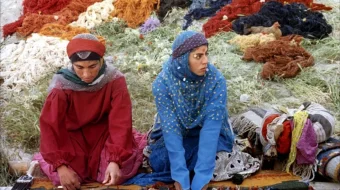 Gabbeh Eron filmi Uzbek tilida 1996 Full HD O'zbek tarjima skrinshot 3