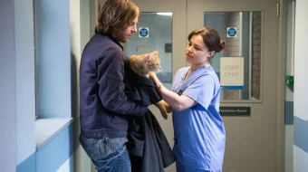 Najotkor Bob / Bob laqabli mushuk Uzbek tilida 2016 O'zbekcha tarjima kino HD skrinshot 3