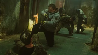 Bedlend ovchilari / Cho'l ovchilari / Badland yer ovchilari Janubiy Koreya filmi Uzbek tilida 2024 O'zbekcha tarjima kino HD skrinshot 1