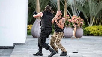 Akapulkoga Xush Kelibsiz Jangari film Uzbek tilida 2019 O'zbekcha tarjima kino HD skrinshot 3