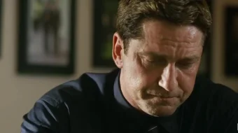 Olimpning qulashi Uzbek tilida 2013 HD O'zbek tarjima tas-ix skachat skrinshot 2