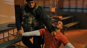 To'laqonli Muddat / Maksimal Hukm Uzbek tilida 2012 O'zbekcha tarjima kino HD skrinshot 2