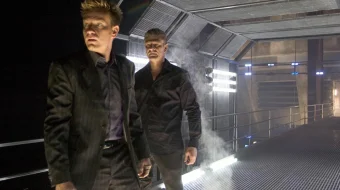 Maxfiy orol Uzbek tilida 2005 O'zbekcha tarjima kino HD skrinshot 2