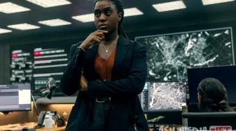 Shoqolning Kuni Buyuk Britaniya Seriali 2024 2025 Uzbek tilida O'zbekcha tarjima Barcha qismlar skachat skrinshot 2