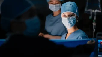 Doktor X / Oq mafiya / Доктор Икс Koreya seriali 2026 Barcha qismlar Uzbek tilida O'zbekcha tarjima kino Full HD tas-ix skachat skrinshot 1