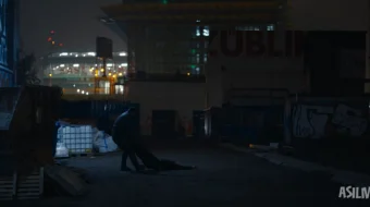 Million dollarlik talonchilik / Kuygan yer Germaniya filmi 2024 Uzbek tilida O'zbekcha tarjima kino Full HD tas-ix skachat skrinshot 3