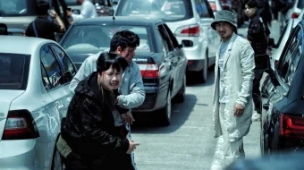 Daxshatli Maxluqlar / Yer: Qayta yuklash Uzbek tilida 2021 O'zbekcha tarjima film Full HD skachat skrinshot 4