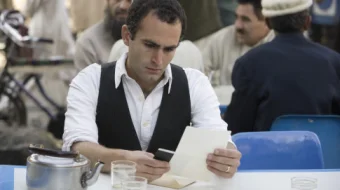 Shamol ortidan yugurib / Shamollar izidan Quvib Eron Kino Uzbek tilida 2007 O'zbekcha tarjima kino HD skrinshot 1