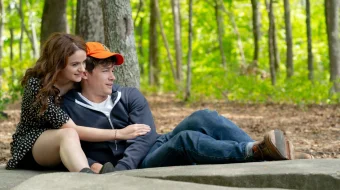 Ikki dunyo orasida / Osmon va yer o'rtasida Uzbek tilida 2022 O'zbekcha tarjima film Full HD skachat skrinshot 4