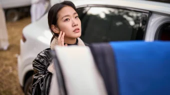 «Chorlovchi qabr» la'nati / Bezovta ruh - Qabr chaqirig'i Janubiy Koreya filmi Uzbek tilida 2024 O'zbekcha tarjima kino HD skrinshot 4