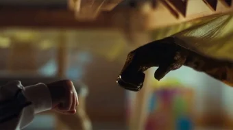 Sirli tashrif Uzbek tilida 2022 O'zbekcha tarjima kino HD skrinshot 4