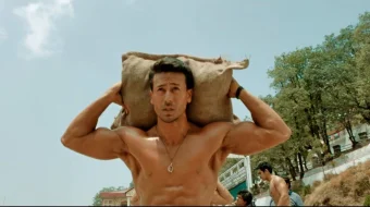 Yil talabasi 2 Hind kino Uzbek tilida 2019 HD O'zbek tarjima tas-ix skachat skrinshot 1