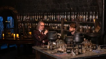 Garri Potterning 20 yilligi: Xogvartsga qaytish / Garri Potter 9 Uzbek tilida 2022 O'zbekcha tarjima kino HD skrinshot 1