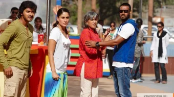 Quvnoq firibgarlar 2 Hind kino Uzbek tilida 2010 kino HD skrinshot 4