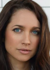 Майара Уолш