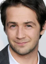 Майкл Ангарано