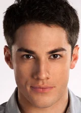 Майкл Тревино