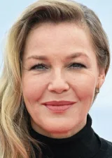 Конни Нильсен