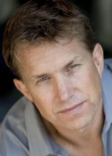 Mark Vanselou