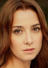 Долунай Сойсерт