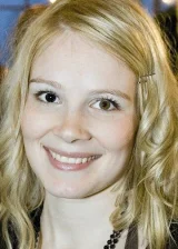 Памела Тола