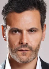 Роберто Энрикес