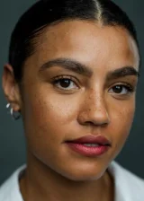 Николь Деон