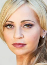 Тара Стронг