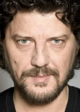 Илькер Аксум