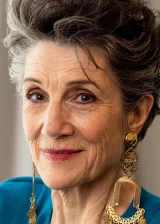 Харриет Уолтер